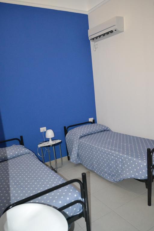 B&B A Casa Di Ale Palermo Szoba fotó
